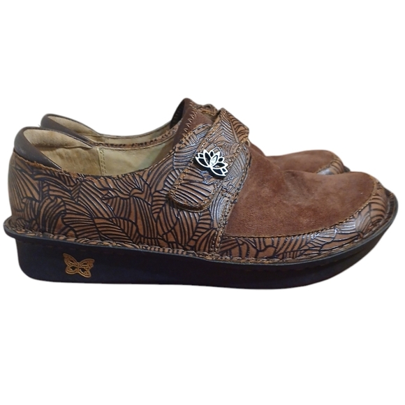 Alegria Engraved Brown Suede Mule Clogs Women's size 6 - Picture 4 of 13